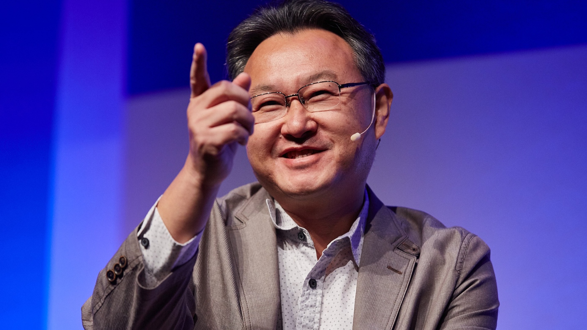 Йошида: Sony и Nintendo должны продлить жизнь текущим консолям